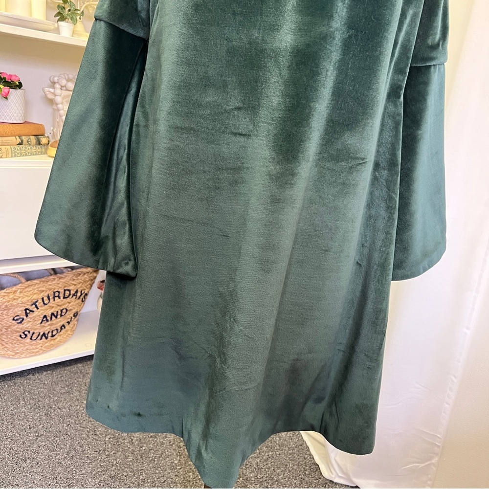 Vintage Style Handmade Green Velvet Bell Sleeve Mini Dress - Picture 4 of 16